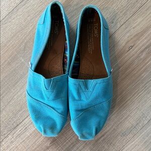 TOMS Turquoise Canvas Slip-Ons